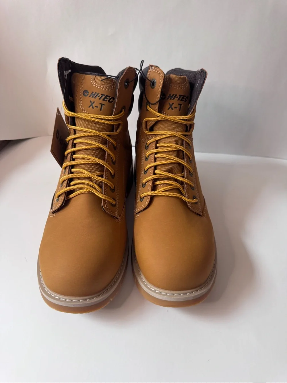 Hi-Tec sturdy hi